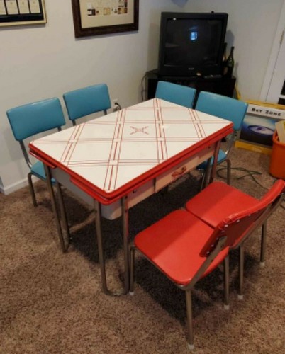 Retro 50s table chairs - table, red
